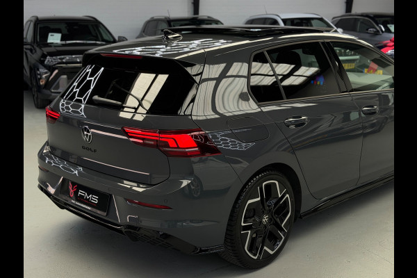 Volkswagen Golf 1.5 TSI 3x R-Line Panorama CarPlay