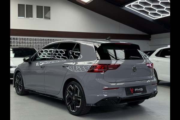 Volkswagen Golf 1.5 TSI 3x R-Line Facelift CarPlay Camera