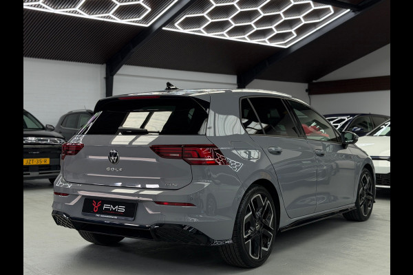 Volkswagen Golf 1.5 TSI 3x R-Line Facelift CarPlay Camera