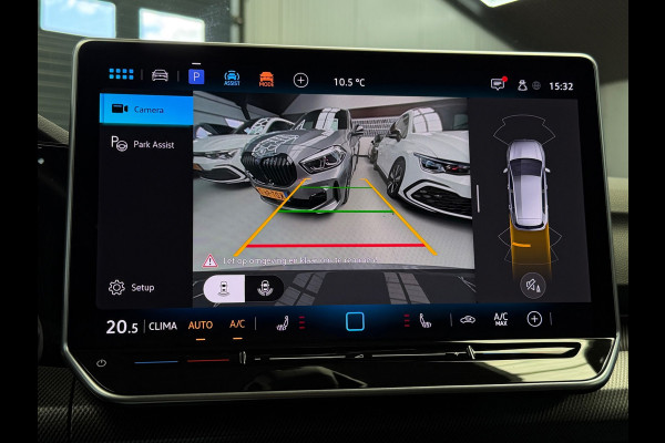 Volkswagen Golf 1.5 TSI 3x R-Line Facelift CarPlay Camera