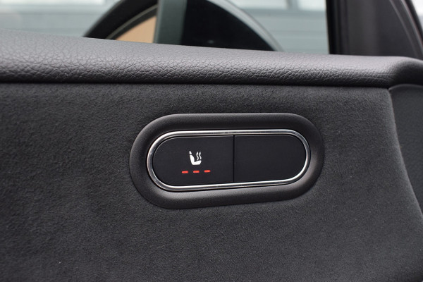 Mercedes-Benz A-Klasse 200 AMG Line Pano | Camera | Sfeer | LED