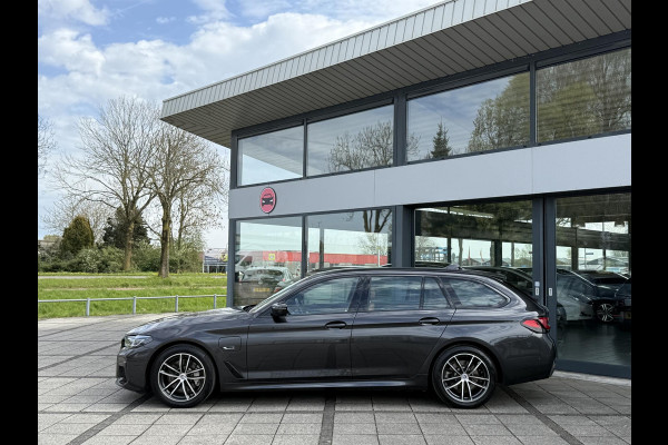 BMW 5 Serie Touring 530e Aut. M-Sport Plus | BMW Laser | Trekhaak | Camera |