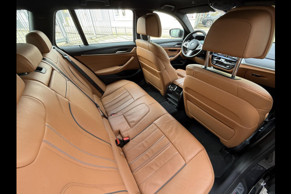BMW 5 Serie Touring 530e Aut. M-Sport Plus | BMW Laser | Trekhaak | Camera |