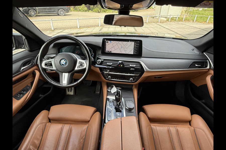 BMW 5 Serie Touring 530e Aut. M-Sport Plus | BMW Laser | Trekhaak | Camera |