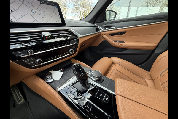 BMW 5 Serie Touring 530e Aut. M-Sport Plus | BMW Laser | Trekhaak | Camera |