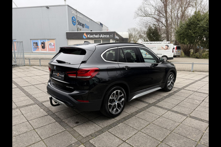 BMW X1 Aut. xDrive25e Executive Edition | SoH 85% | Trekhaak | Navi | Sfeer Verlichting |