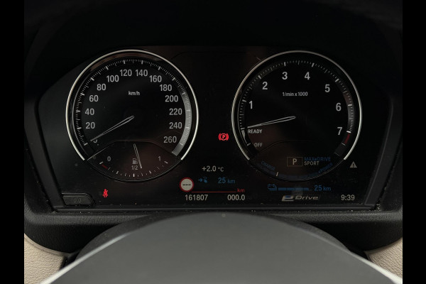 BMW X1 Aut. xDrive25e Executive Edition | SoH 85% | Trekhaak | Navi | Sfeer Verlichting |