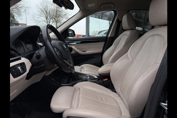BMW X1 Aut. xDrive25e Executive Edition | SoH 85% | Trekhaak | Navi | Sfeer Verlichting |