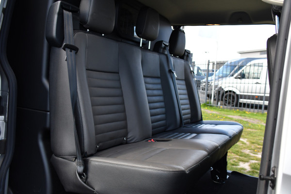 Ford Transit Custom 300 2.0 TDCI L2H1 Limited DC Adaptieve Cruise, Camera, Xenon, Leder, 170pk, Stoelverwarming, Multimedia, 2 x Schuifdeur, Uniek!