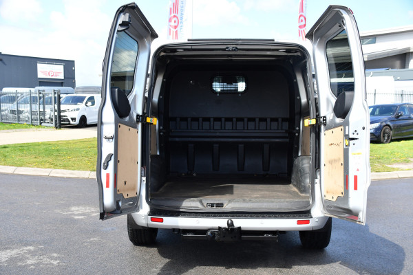 Ford Transit Custom 300 2.0 TDCI L2H1 Limited DC Adaptieve Cruise, Camera, Xenon, Leder, 170pk, Stoelverwarming, Multimedia, 2 x Schuifdeur, Uniek!