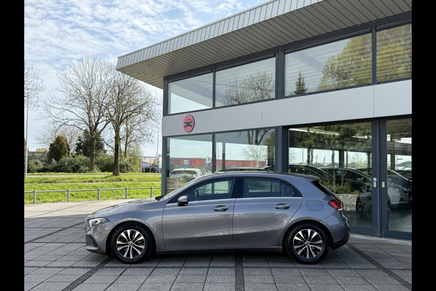 Mercedes-Benz A-Klasse 180 Aut. Edition Xenon-LED | Navi | Camera | M-Bux | Sport St.