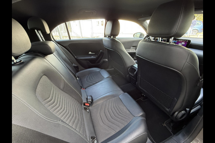 Mercedes-Benz A-Klasse 180 Aut. Edition Xenon-LED | Navi | Camera | M-Bux | Sport St.