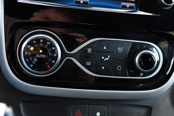 Renault Trafic 2.0 dCi 170 T29 L2H1 DC Luxe Black Edition Camera, Cruise, Carplay, 170pk, Automaat, LED, Multimedia, Clima, NAVI, Uniek!