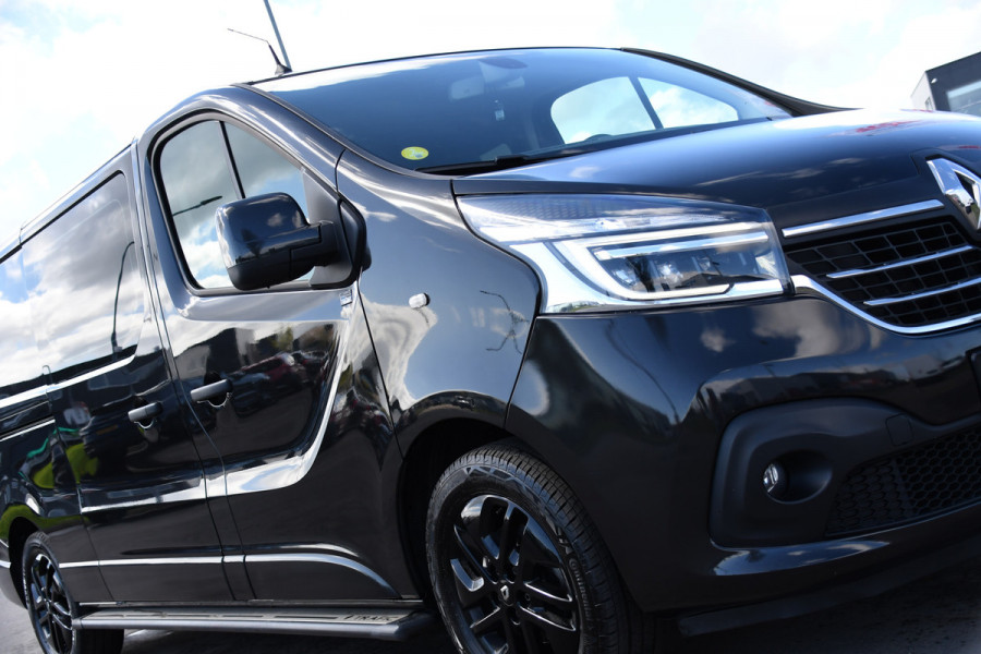 Renault Trafic 2.0 dCi 170 T29 L2H1 DC Luxe Black Edition Camera, Cruise, Carplay, 170pk, Automaat, LED, Multimedia, Clima, NAVI, Uniek!