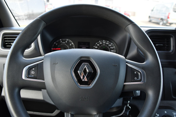 Renault Master T35 2.3 dCi 150 L2H2 PB Edition Camera, Cruise, Carplay, LED, Trekhaak, Automaat, 150pk, Sensoren, NAVI, Uniek!