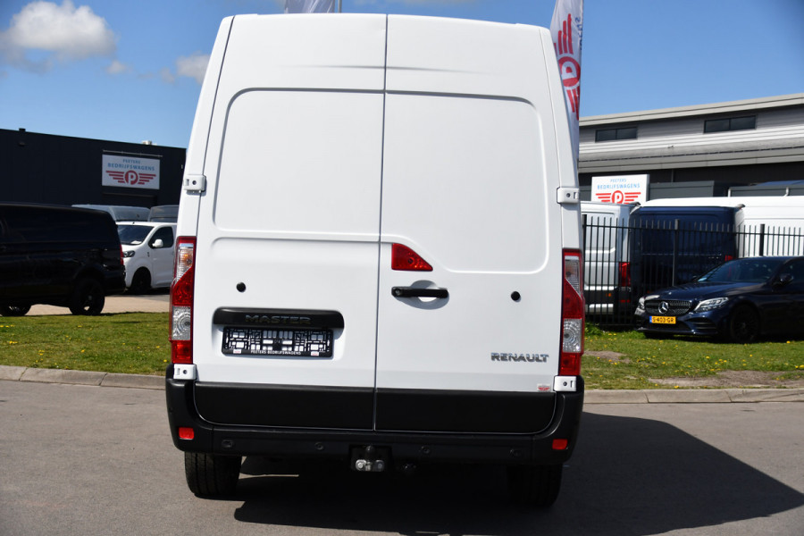 Renault Master T35 2.3 dCi 150 L2H2 PB Edition Camera, Cruise, Carplay, LED, Trekhaak, Automaat, 150pk, Sensoren, NAVI, Uniek!