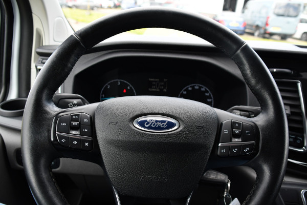 Ford Transit Custom 290 2.0 TDCI L1H1 Sport Camera, Cruise, LED, Leder, Stoelverwarming, 170pk, Automaat, Trekhaak, Voorruit verwarming, Uniek!