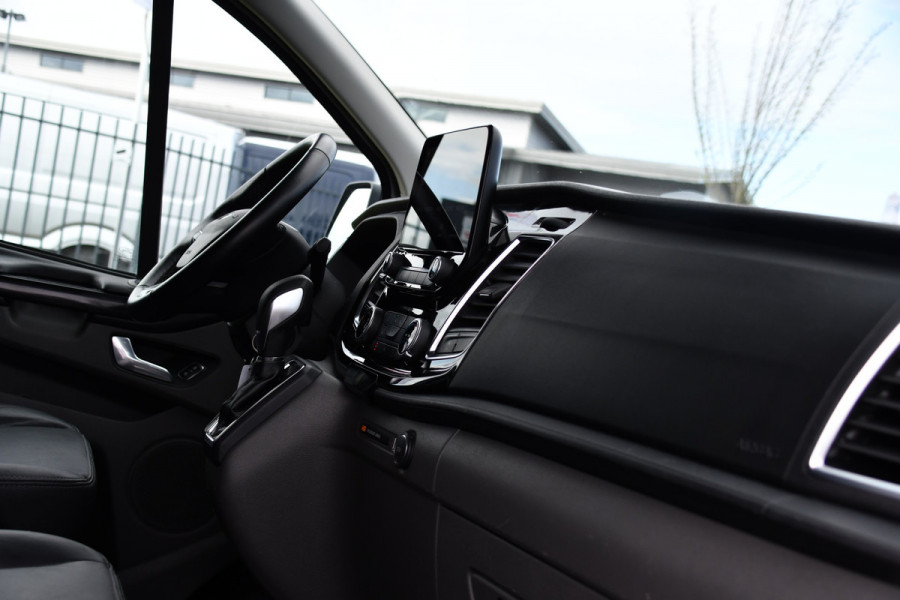 Ford Transit Custom 290 2.0 TDCI L1H1 Sport Camera, Cruise, LED, Leder, Stoelverwarming, 170pk, Automaat, Trekhaak, Voorruit verwarming, Uniek!