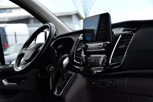 Ford Transit Custom 290 2.0 TDCI L1H1 Sport Camera, Cruise, LED, Leder, Stoelverwarming, 170pk, Automaat, Trekhaak, Voorruit verwarming, Uniek!