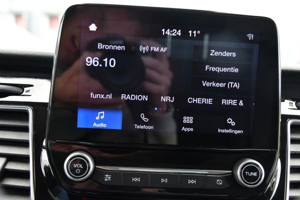 Ford Transit Custom 290 2.0 TDCI L1H1 Sport Camera, Cruise, LED, Leder, Stoelverwarming, 170pk, Automaat, Trekhaak, Voorruit verwarming, Uniek!