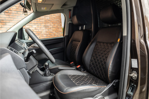 Volkswagen Caddy 2.0 TDI | CarPlay | Lederen bekleding | GTI Velgen | Airco | Elek ramen | NAP Logisch | Nieuwe APK | NL Auto | Euro 6 | BPM Vrij