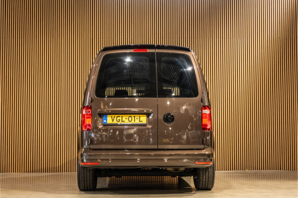 Volkswagen Caddy 2.0 TDI | CarPlay | Lederen bekleding | GTI Velgen | Airco | Elek ramen | NAP Logisch | Nieuwe APK | NL Auto | Euro 6 | BPM Vrij