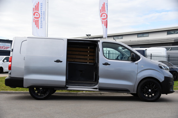 Toyota ProAce Worker 2.0 L3 D-4D PB Edition Cruise, Sensoren, Carplay, Trekhaak, 122pk, Airco, Multimedia, Leder, Uniek!