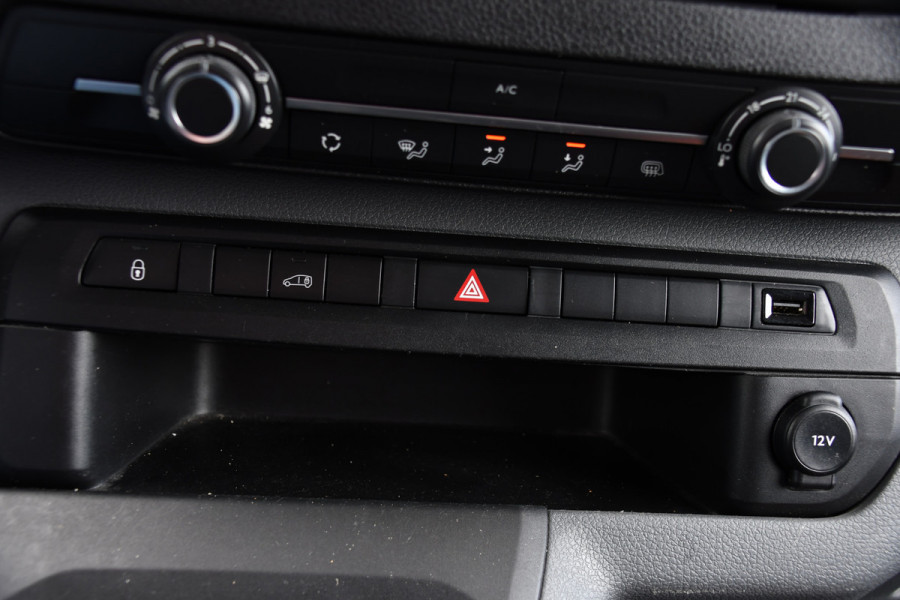 Toyota ProAce Worker 2.0 L3 D-4D PB Edition Cruise, Sensoren, Carplay, Trekhaak, 122pk, Airco, Multimedia, Leder, Uniek!