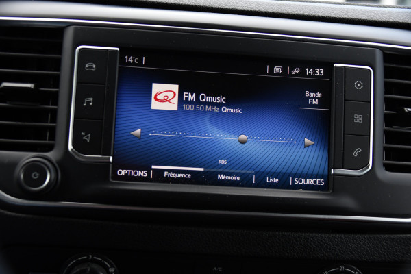 Toyota ProAce Worker 2.0 L3 D-4D PB Edition Cruise, Sensoren, Carplay, Trekhaak, 122pk, Airco, Multimedia, Leder, Uniek!