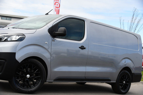 Toyota ProAce Worker 2.0 L3 D-4D PB Edition Cruise, Sensoren, Carplay, Trekhaak, 122pk, Airco, Multimedia, Leder, Uniek!