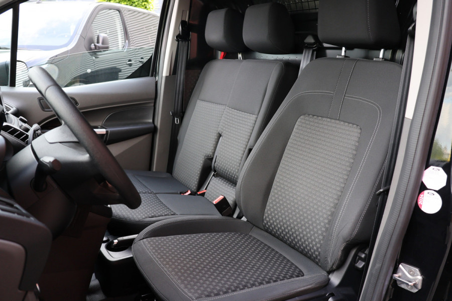 Ford Transit Connect 1.0 Ecoboost | Marge | BTW & BPM Vrij | 3-Zitter | CarPlay | Camera | Navigatie | Trekhaak | Sport velgen | Stoelverwarming | Nieuwe APK | NL Auto