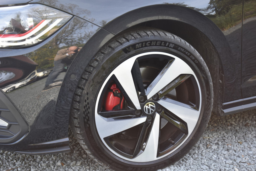 Volkswagen Polo 2.0 TSI GTI TSI 210PK DSG GTI-SPORT IQ-LIGHT/PDC/CARPLAY  ***