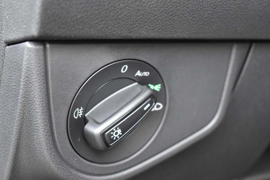 Volkswagen Polo 2.0 TSI GTI TSI 210PK DSG GTI-SPORT IQ-LIGHT/PDC/CARPLAY  ***