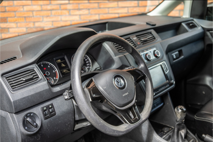 Volkswagen Caddy 2.0 TDI 185 PK | Bi-Xenon | CarPlay | Cruise control | Schroefset | Airco | NAP Logisch | NL Auto | Nieuwe APK | Euro 6 | BPM Vrij