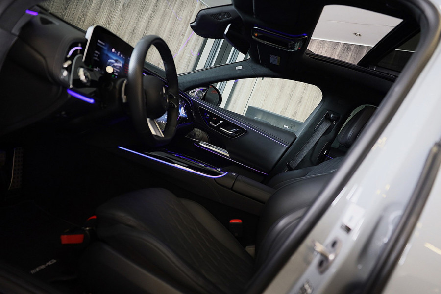 Mercedes-Benz E-Klasse Estate 300 e AMG 53 Look / HYPERSCREEN / Massage / Burmester 4D / Head Up / 360 Camera / Acc / Open Panoram