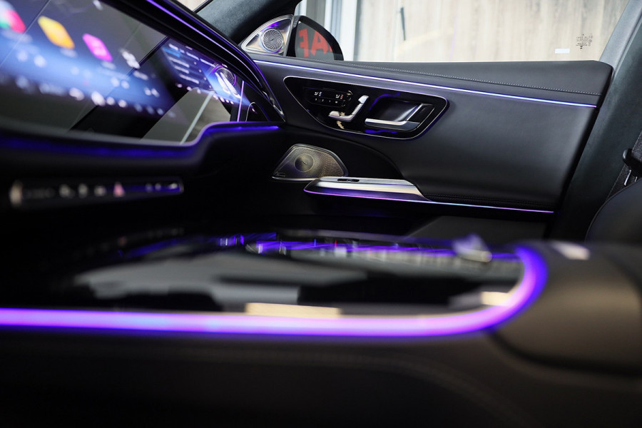 Mercedes-Benz E-Klasse Estate 300 e AMG 53 Look / HYPERSCREEN / Massage / Burmester 4D / Head Up / 360 Camera / Acc / Open Panoram