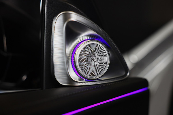 Mercedes-Benz E-Klasse Estate 300 e AMG 53 Look / HYPERSCREEN / Massage / Burmester 4D / Head Up / 360 Camera / Acc / Open Panoram