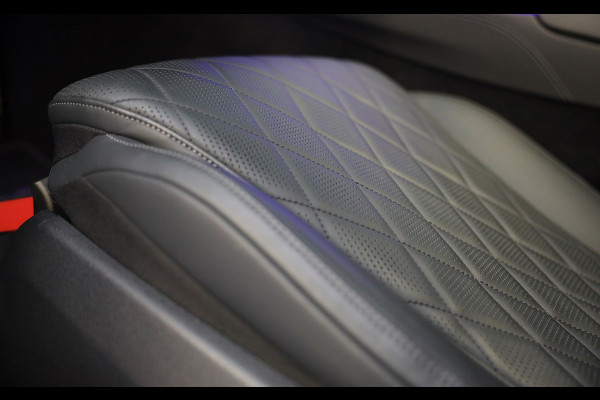 Mercedes-Benz E-Klasse Estate 300 e AMG 53 Look / HYPERSCREEN / Massage / Burmester 4D / Head Up / 360 Camera / Acc / Open Panoram