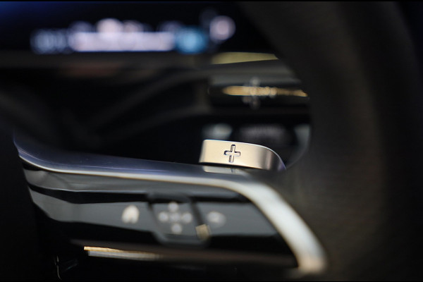 Mercedes-Benz E-Klasse Estate 300 e AMG 53 Look / HYPERSCREEN / Massage / Burmester 4D / Head Up / 360 Camera / Acc / Open Panoram