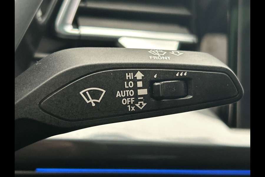Audi Q4 Sportback e-tron 40 S edition 77 kWh 2x S-Line | SOH 94,29% | Adaptieve Cruise | Panoramadak |Trekhaak | Carplay