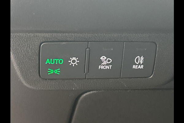 Audi Q4 Sportback e-tron 40 S edition 77 kWh 2x S-Line | SOH 94,29% | Adaptieve Cruise | Panoramadak |Trekhaak | Carplay