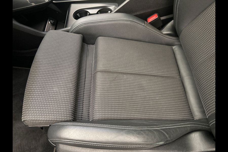 Audi Q4 Sportback e-tron 40 S edition 77 kWh 2x S-Line | SOH 94,29% | Adaptieve Cruise | Panoramadak |Trekhaak | Carplay