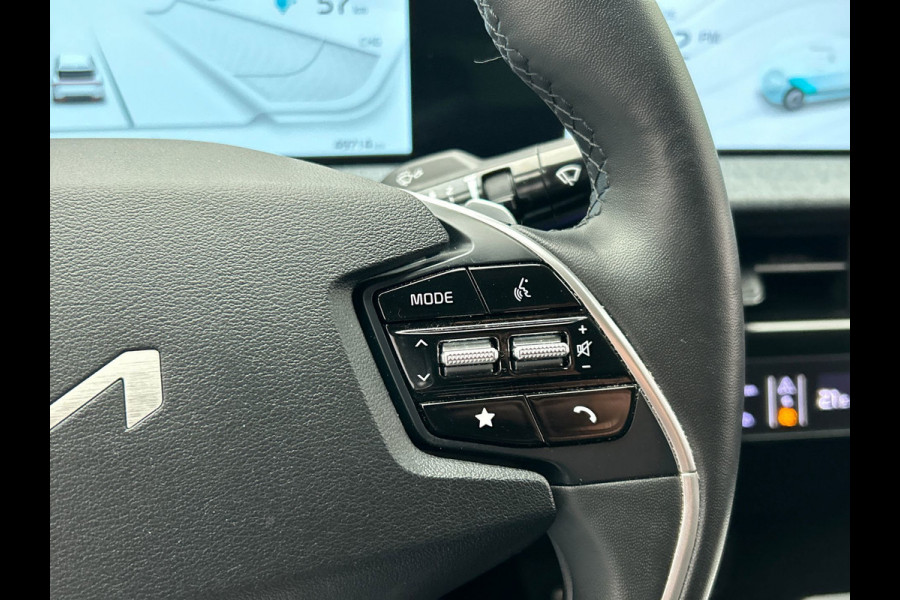 Kia Ev6 Air 58 kWh | Origineel NL | 1e Eigenaar | Trekhaak |Stoel/Stuur Verwarming | Adaptieve Cruise/Control | Camera | Carplay |