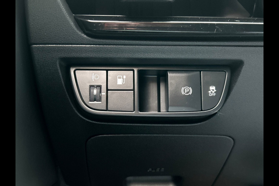 Kia Ev6 Air 58 kWh | Origineel NL | 1e Eigenaar | Trekhaak |Stoel/Stuur Verwarming | Adaptieve Cruise/Control | Camera | Carplay |