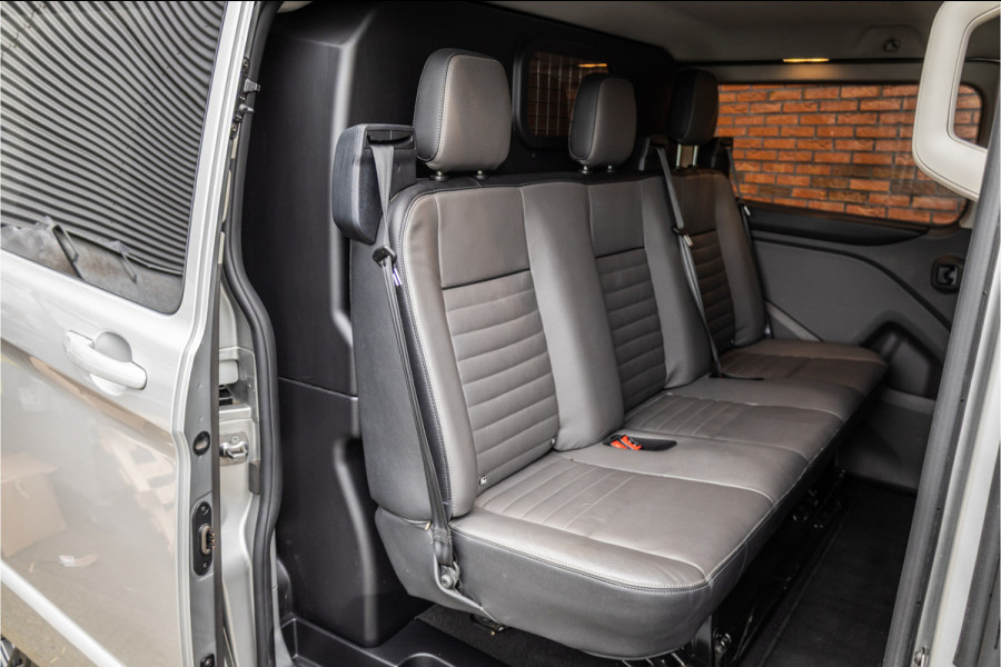 Ford Transit Custom 300 2.0 TDCI 170 PK L2H1 Limited DC | Dubbel cabine | Lederen bekleding | 6-Zitter | Elek stoelen | Navigatie | CarPlay | Camera | DAB | Dodehoekdetectie | Nieuwe APK | Dealer onderhouden | Euro 6 | BPM Vrij