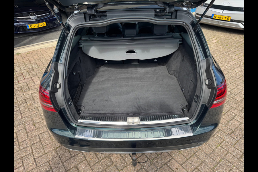 Mercedes-Benz C-Klasse Estate 180 AMG 2018 AUT NAVI Trek NAP