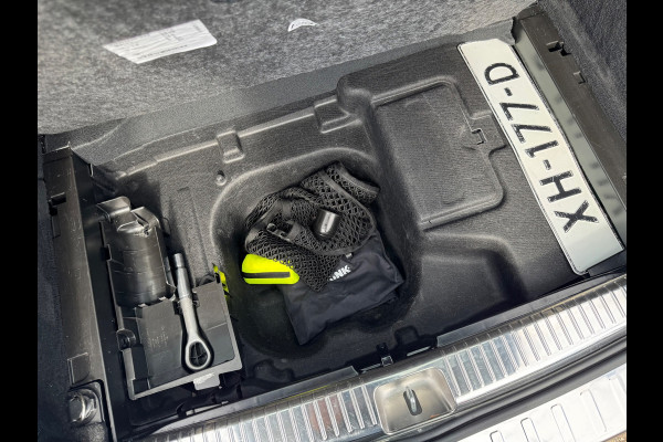 Mercedes-Benz C-Klasse Estate 180 AMG 2018 AUT NAVI Trek NAP