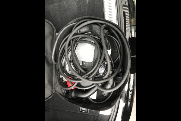 Audi Q5 55 TFSI e quattro Competition PHEV 367PK