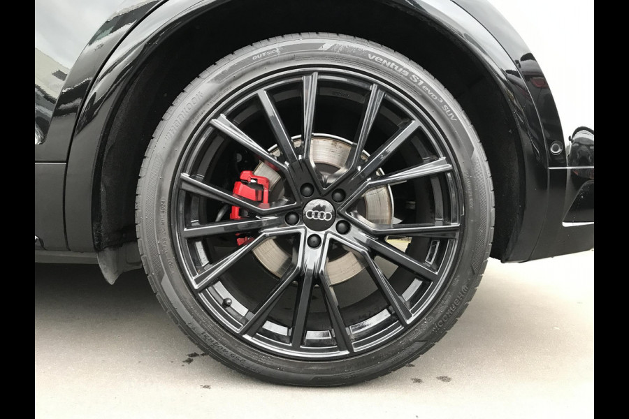 Audi Q5 55 TFSI e quattro Competition PHEV 367PK