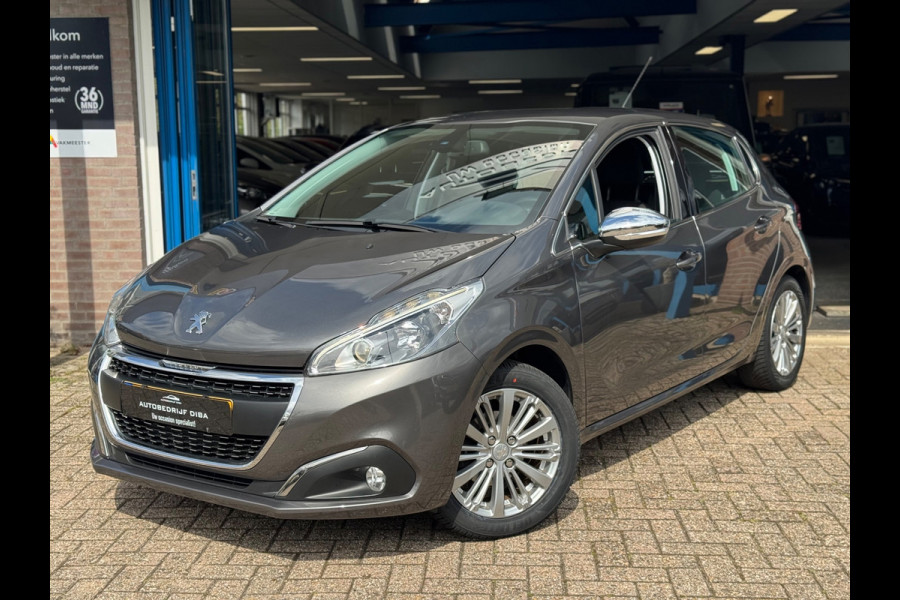 Peugeot 208 1.2 PureTech GT-line 2018 Grijs NAVI CLIMA NAP!
